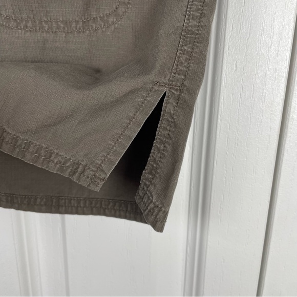 Columbia Straight Utility Cargo Skirt Womens 10 Green Khaki Outdoor Hiking Y2K - Picture 6 of 15